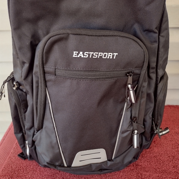 Eastsport black backpack - Picture 5 of 11
